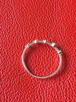 Antiguo Anillo de plata con piedras de colores