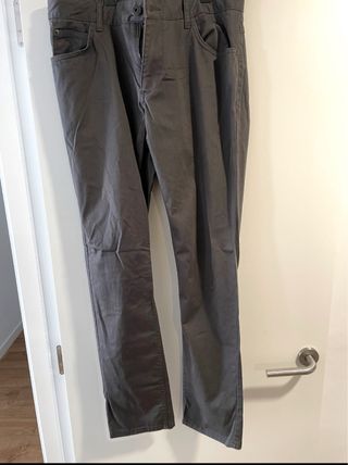 Pantalón Zara Gris Bolsillos