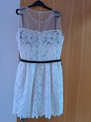 Vestido blanco niña encaje negro flor