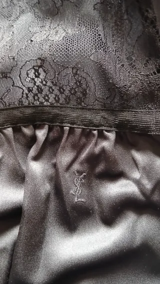 Blusa Vintage Yves Saint Laurent Negra