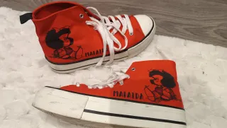 Zapatillas Mafalda Rojas