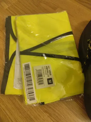 Botas y  Chaleco de trabajo fluorescente talla M