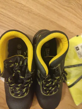 Botas y  Chaleco de trabajo fluorescente talla M