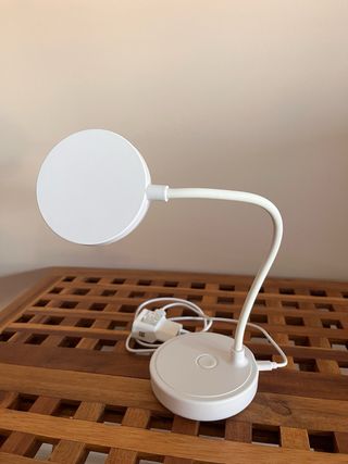 Candeeiro de mesa branco