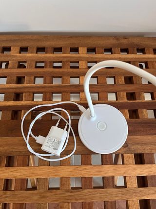 Candeeiro de mesa branco