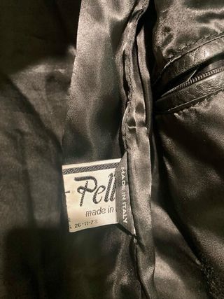 Giacca in pelle nera vintage