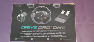 PS4 (PlayStation 4) Nera con accessori