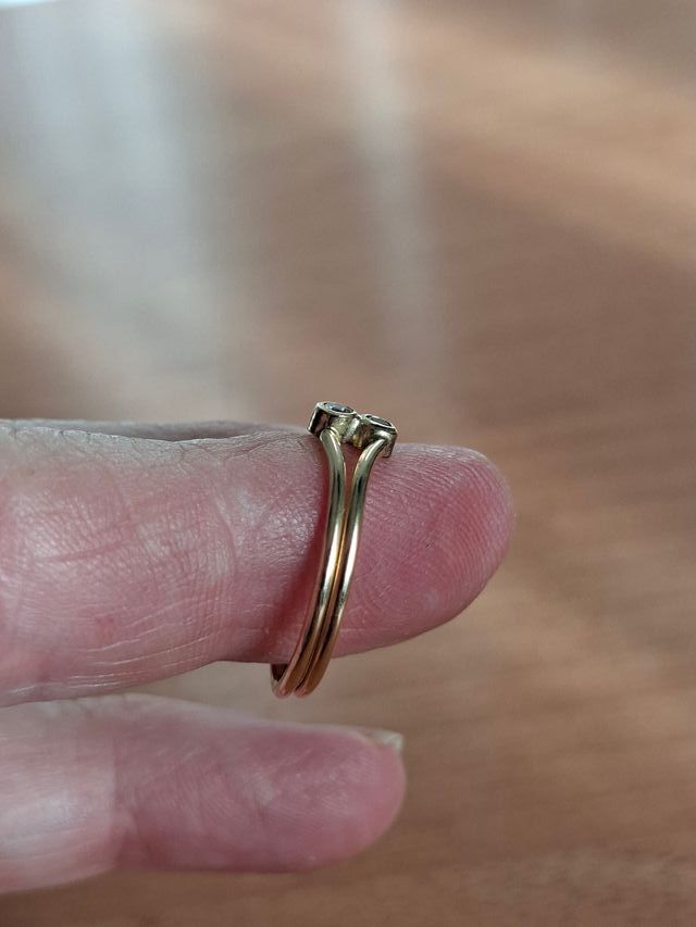 Anillo Goldfilled con piedras