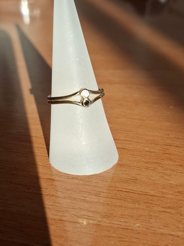 Anillo Goldfilled con piedras