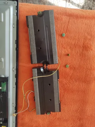 Componentes TV Samsung UE40JU7000T Smart TV