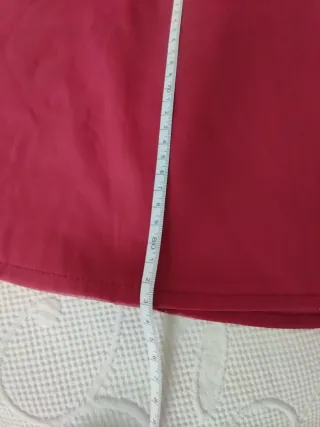 Falda efecto piel roja T U