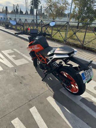 KTM Duke 390