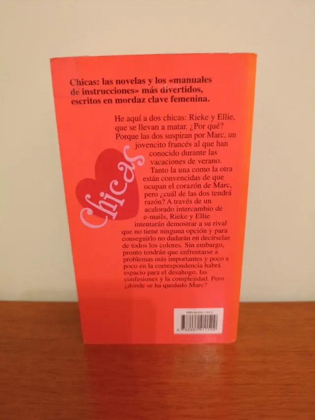 Me quiere a mi! No, a mi! / He loves me! No, He...