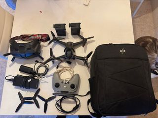 DJI FPV Combo - Drone, Accesorios y mochila