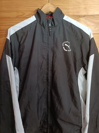 Sudadera Puma Color Negro y Blanco Talla S.