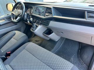 Volkswagen Caravelle Larga 4Motion DSG7 2020