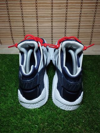 Nike air Huarache dark obsidian