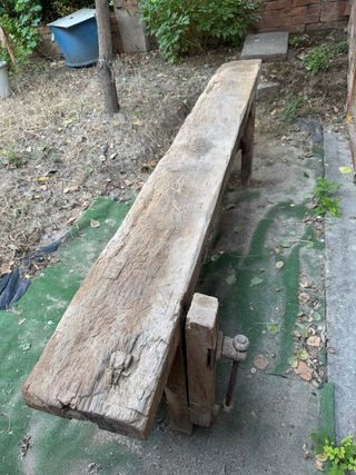 Banco de carpintero rústico