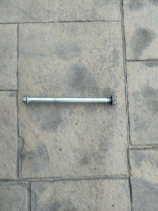 Eje Rueda Delantera Honda PCX 125