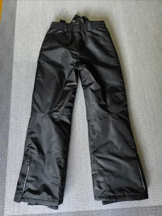 Pantalón de esquí para niño nuevo con etiquetas