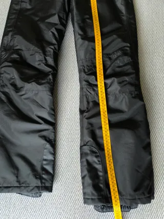 Pantalón de esquí para niño nuevo con etiquetas