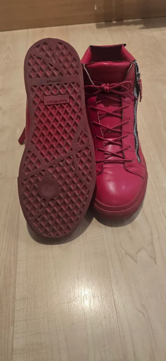 Botas Giuseppe Zanotti Rojas