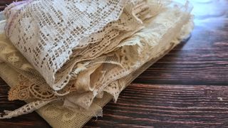 Piccolo lotto di 8 pezzi