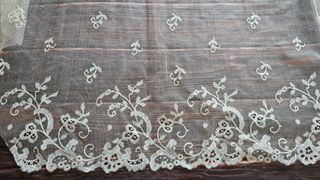 Piccolo lotto di 8 pezzi