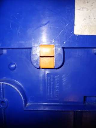 Garaje y pista de coches para niños