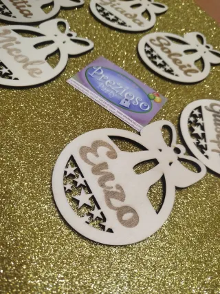 Sferette in legno con nomi personalizzati