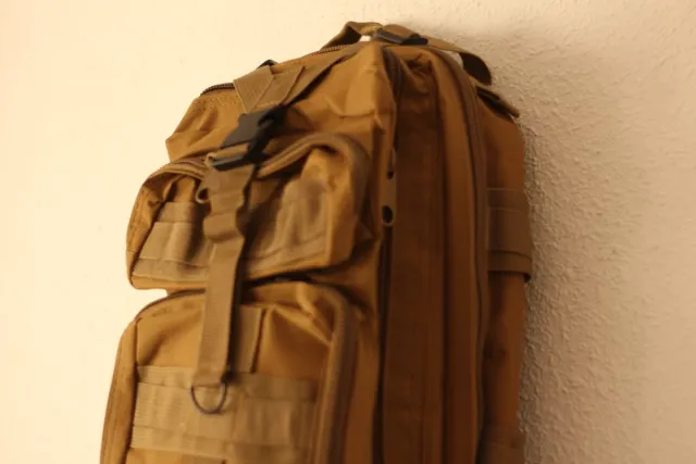 Mochila Táctica Beige/Marrón.