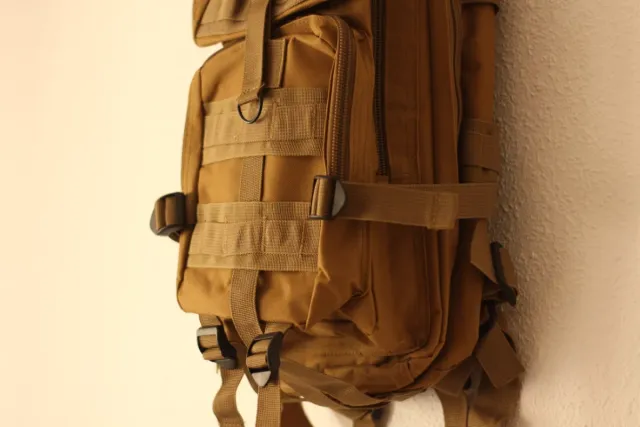 Mochila Táctica Beige/Marrón.