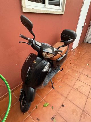 Moto Eléctrica KSR Vionis Lambretta