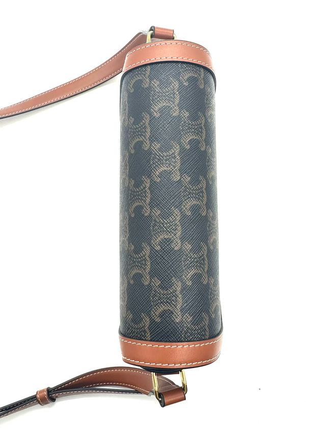 Bolso Celine Triomphe Marrón y Dorado