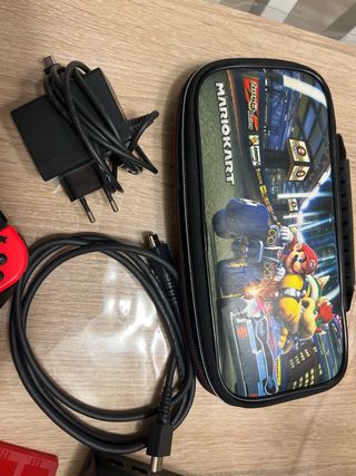 NintendoSwitch/Accesorios + Mario Wonder +2 JoyCon