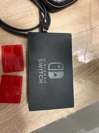 NintendoSwitch/Accesorios + Mario Wonder +2 JoyCon