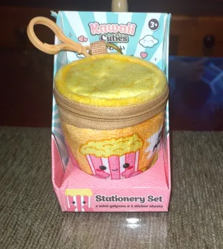 Kawaii Cuties Monedero Popcorn + Set Papelería