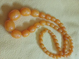 Collana ovale simil ambra