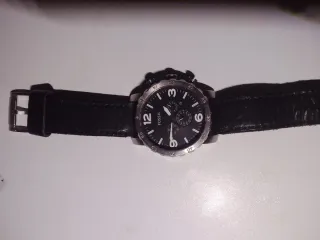 Reloj Fossil Negro y Plateado