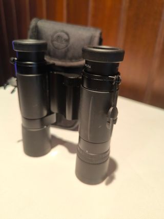 Prismáticos Leica Trinovid 10x25 BCA camera