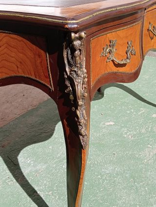 Mesa Escritorio Estilo Luis XV