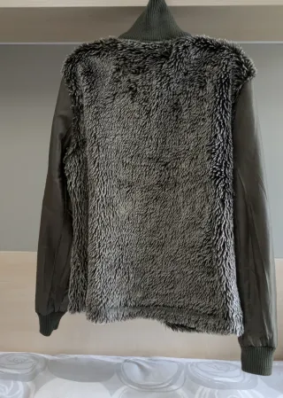 Cazadora hombre verde forro pelo