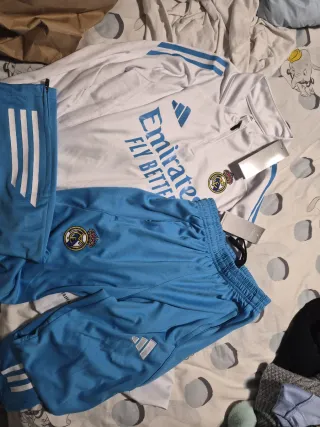 Chándal Real Madrid Adidas Niño 14 años