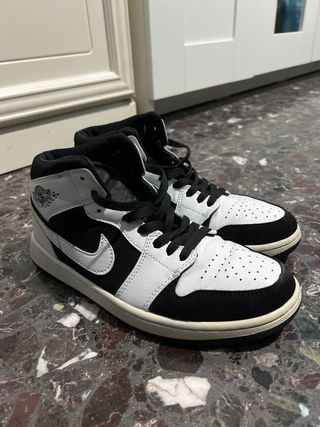 Air Jordan Scarpe Alte Bianche e Nere