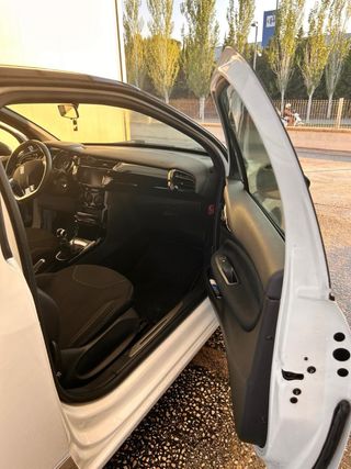 Citroën DS3 BlueHDi Désirée 2015