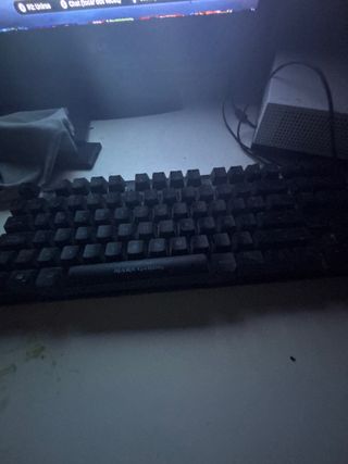 Teclado Mars Gaming con Luces