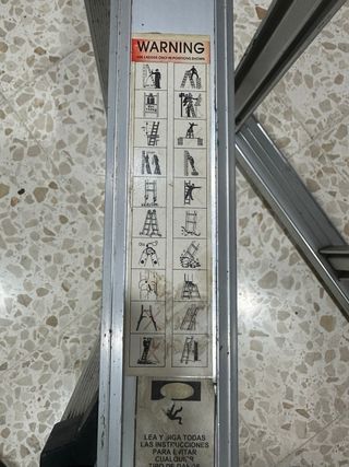 Escalera aluminio plegable