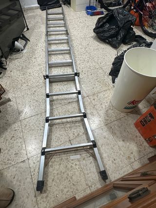 Escalera aluminio plegable