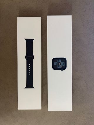 Apple Watch SE 40mm Nero (2ª Gen) in perfette condizioni