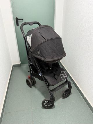 Silla de paseo Maclaren negra